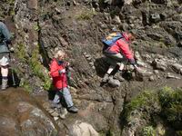 V traverze sa chodn�k ob�as str�ca